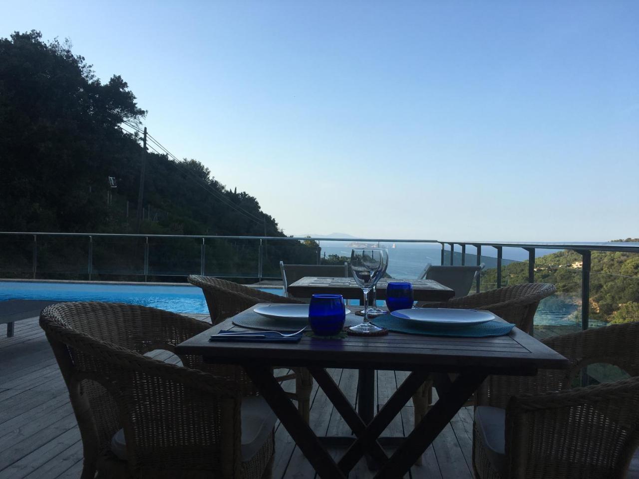 Es Cel De Begur Hotel Екстер'єр фото